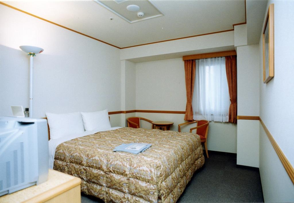 Toyoko Inn Niigata Ekimae Exterior photo
