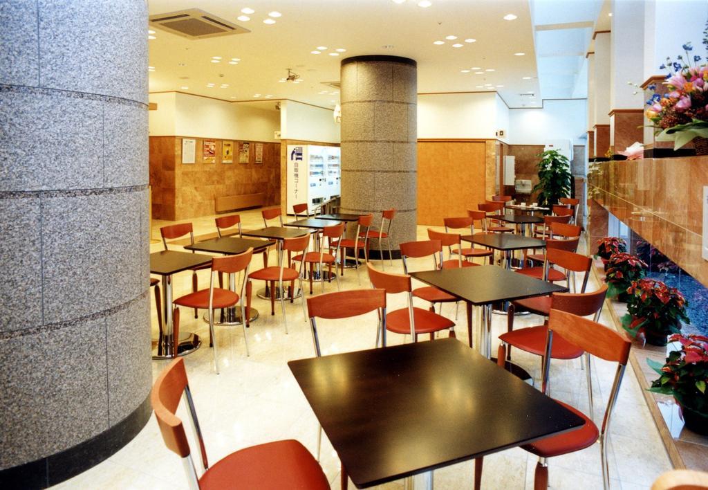 Toyoko Inn Niigata Ekimae Exterior photo