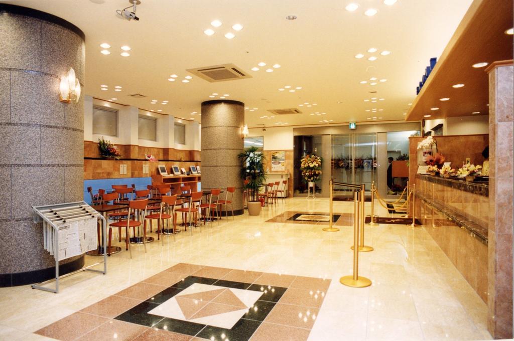 Toyoko Inn Niigata Ekimae Exterior photo